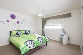 3 Bedroom Unit earlier check in Pet Friendly